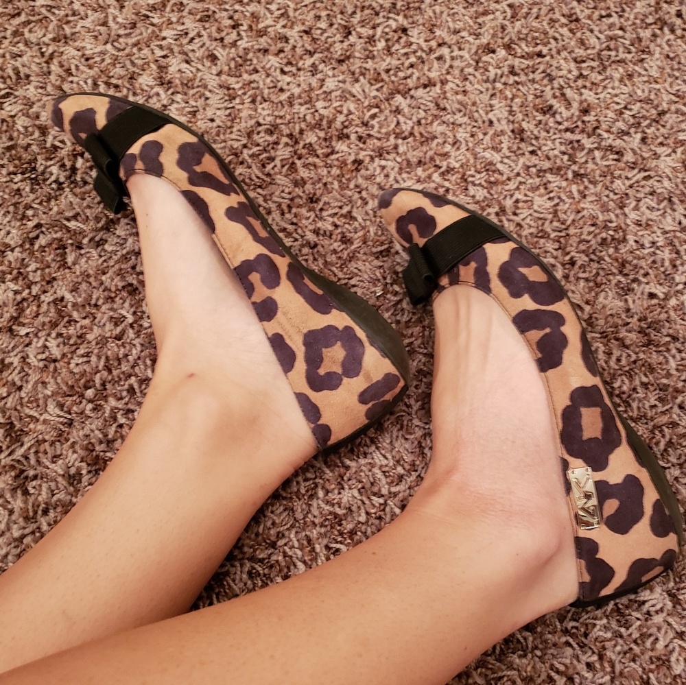 DKNY • leopard ballet slipper with bow